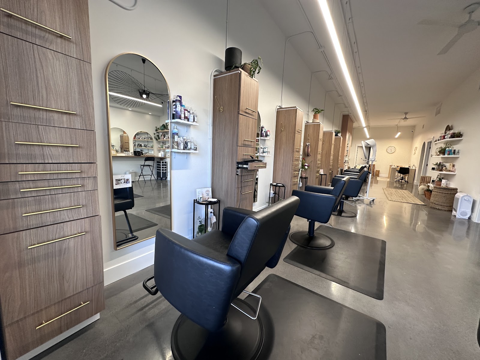 Breathe Beauty Studio in Midland