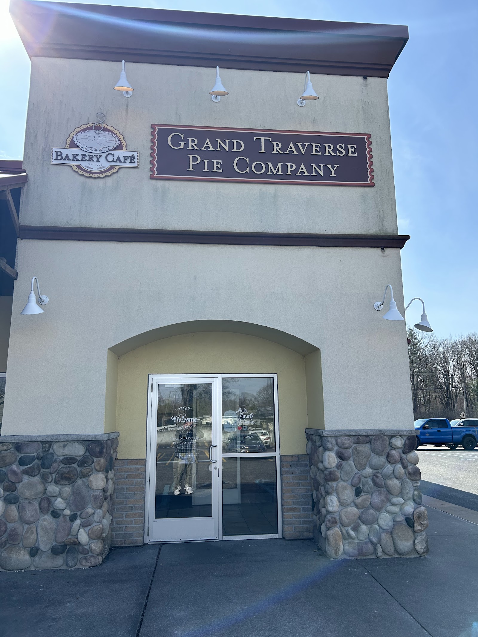Grand Traverse Pie Company in Midland