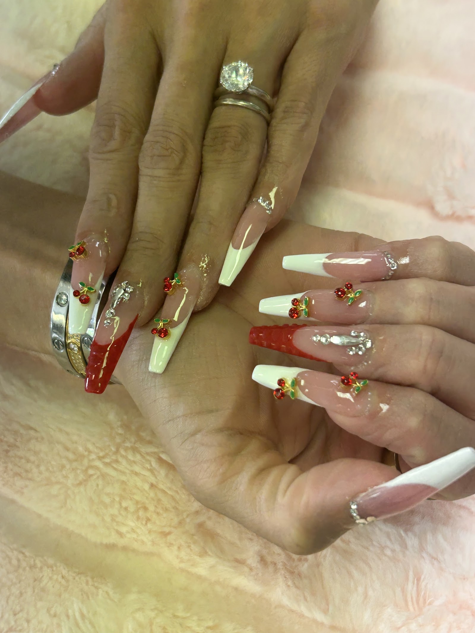 L A Nails — photo