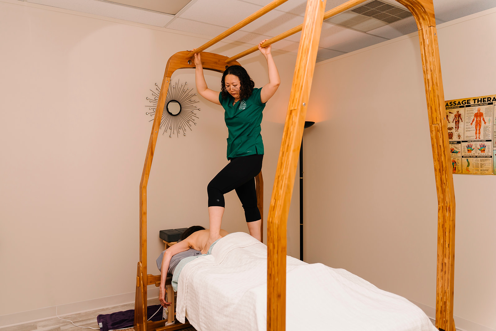 Reena's Jade Massage Therapy