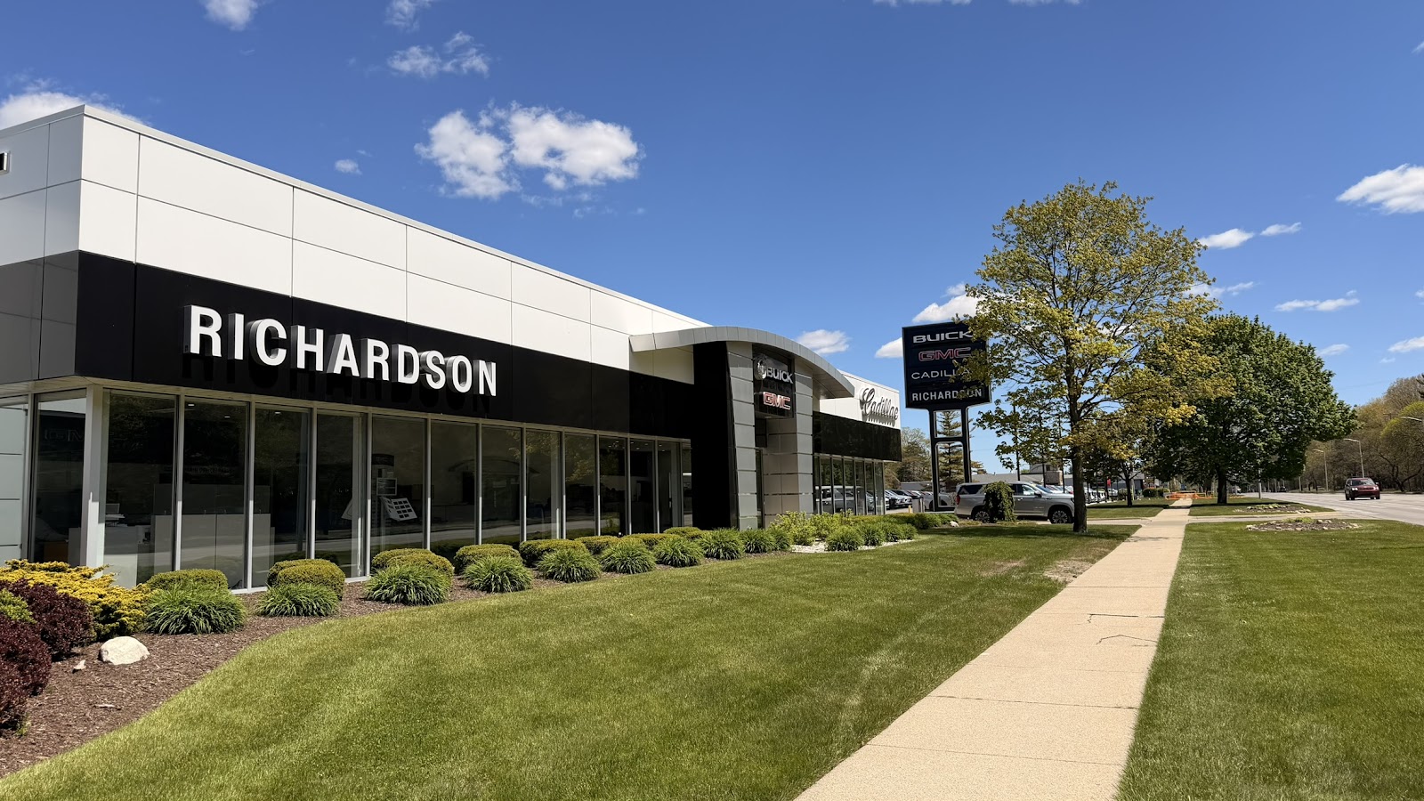 Richardson Buick GMC — photo