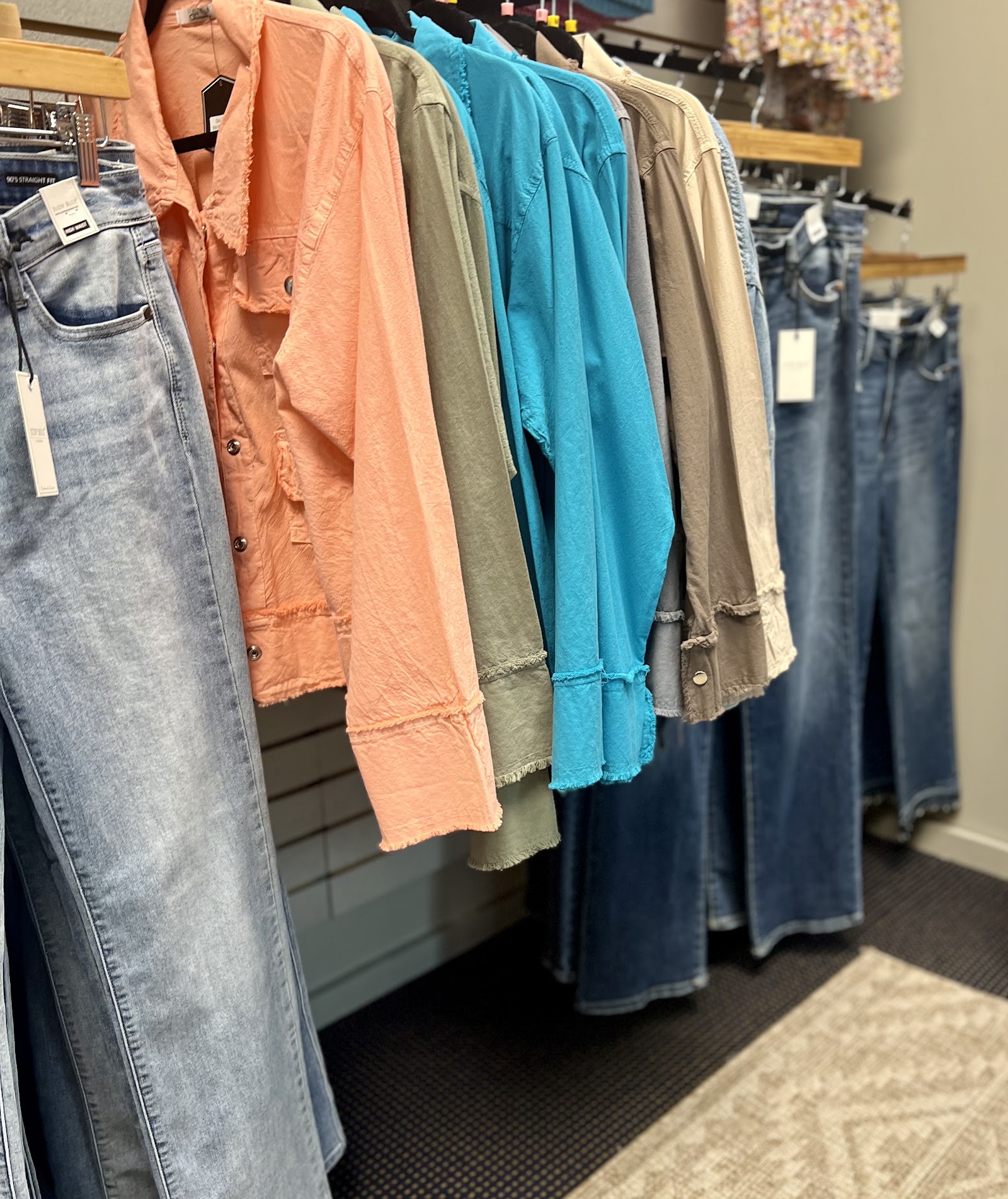 Sassy & Chic Boutique, Midland, MI 48640 in Midland